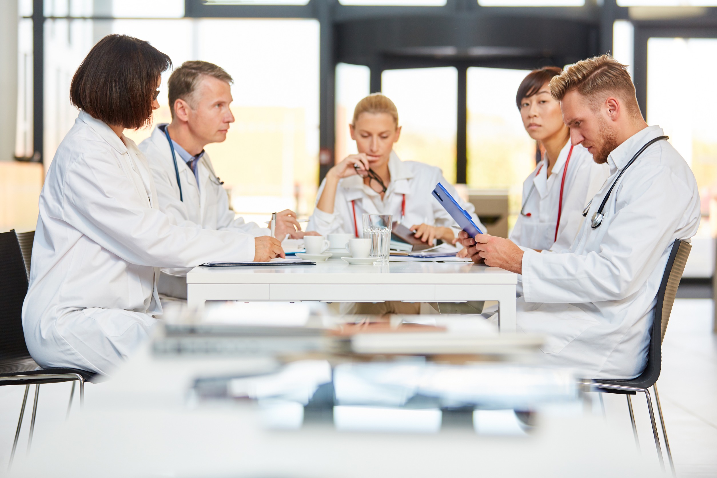 What Recruiters Can Learn from Doximity’s 2023 Physician Compensation